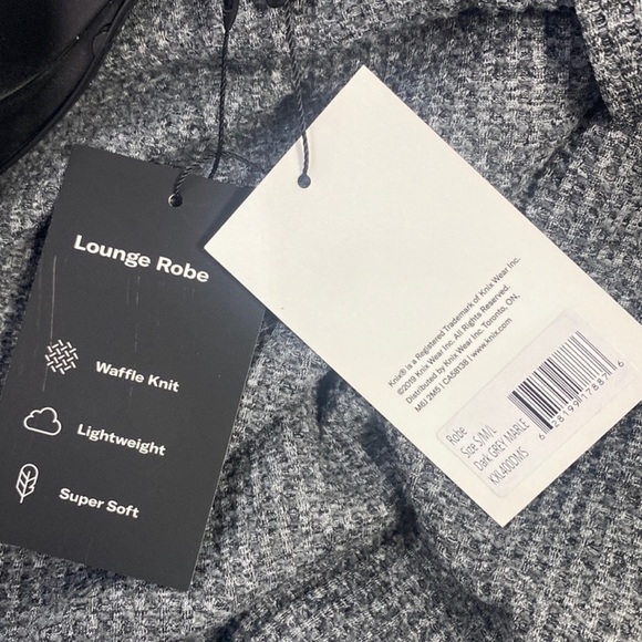 Knix Waffle Gray Robe - Picture 2 of 4